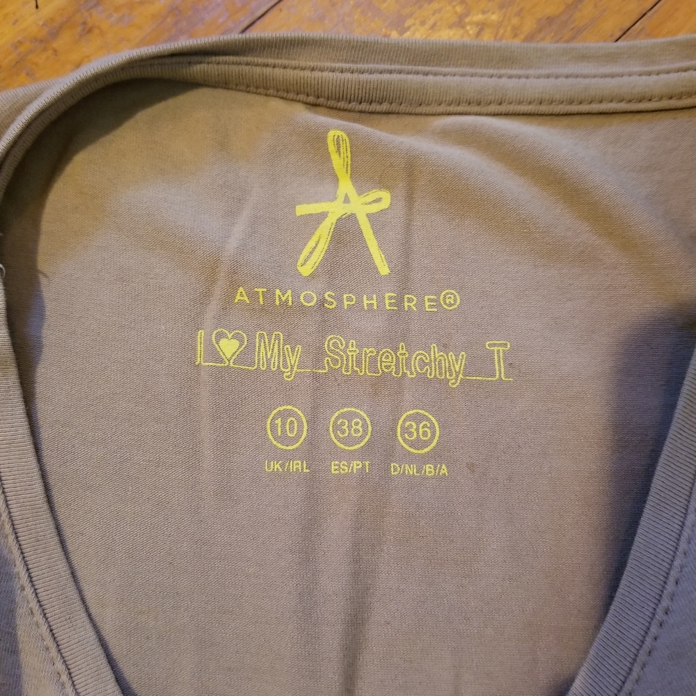 Atmosphere tee - Picture 3 of 3